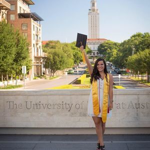 Meet your Posher, Deanna